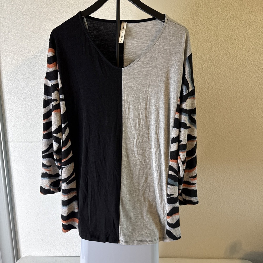 Vanilla Bay Women's Multicolor Animal Print Blouse Super Soft Size M